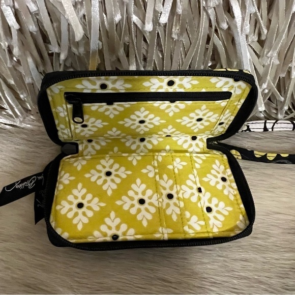 VERA BRADLEY Baroque 2010 Carry It All Wristlet Black Yellow White Lipstick Case - Picture 9 of 10